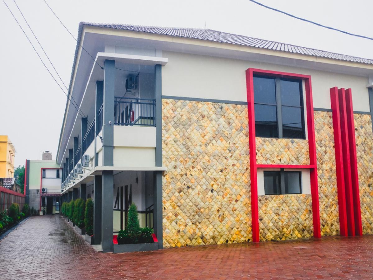 Wisma tamu Reddoorz @ Helvetia